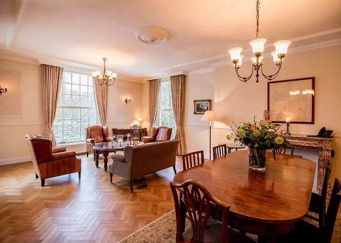 Hotel Kasteel De Wittenburg 4*